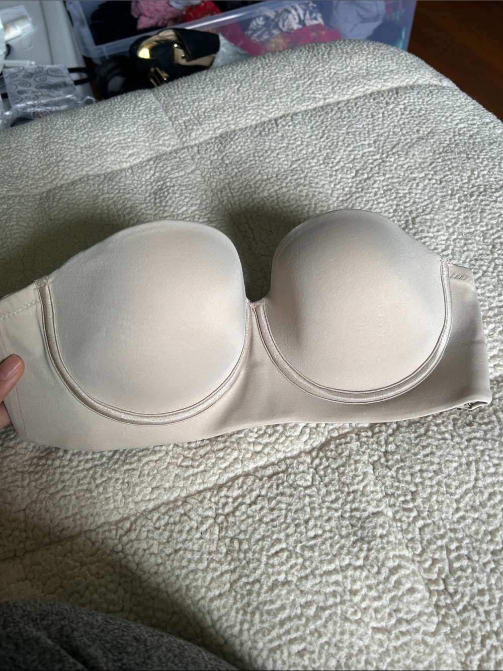Strapless Smooth Molded Cup Bra - Cream